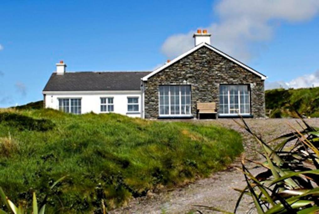 Appartamento Ring Of Kerry - Einmaliger Blick Auf Skelligs Clynacartan Esterno foto